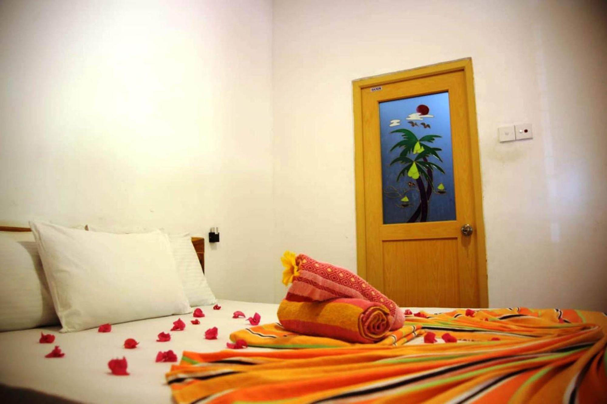 White House Safari Cottage Udawalawe Εξωτερικό φωτογραφία