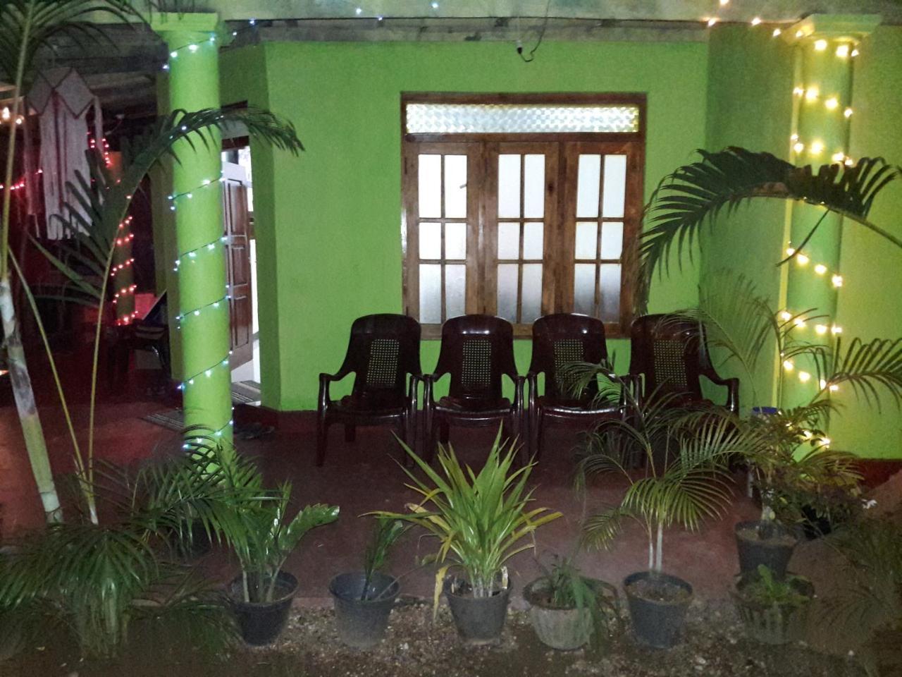 White House Safari Cottage Udawalawe Εξωτερικό φωτογραφία